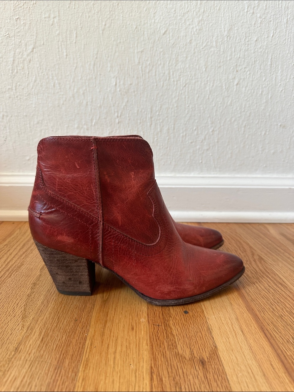Women's FRYE Red Leather Ankle Boots